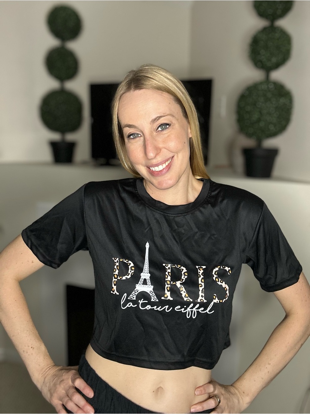 New SHEIN Black Paris Graphic Leopard Accent Crop Top